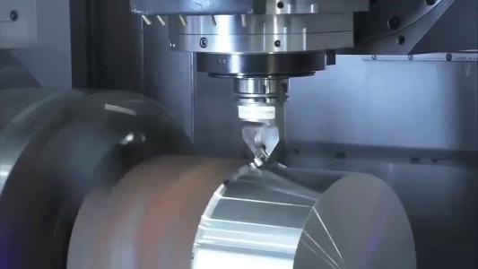 车床加工橡胶的工艺要点 转速控制与刀具修磨技巧